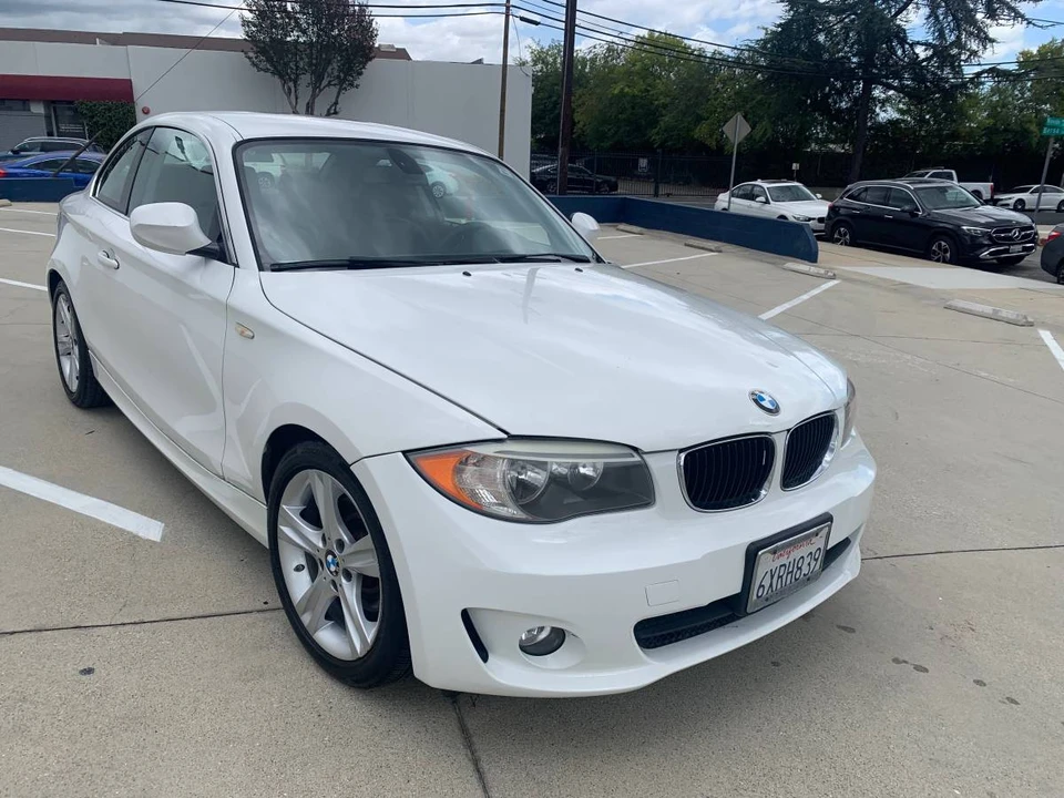 2013 BMW E81/E82/E88 1 Series - Image 4 of 20