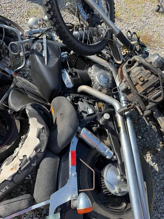 2013 BMW K1600 - Image 2 of 10