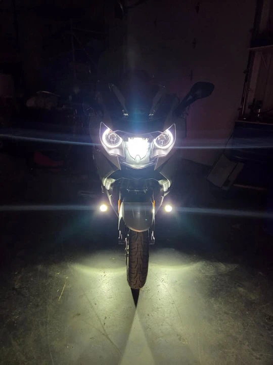 2013 BMW K1600 - Image 2 of 12
