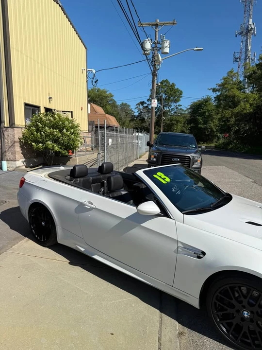 2013 BMW E93 M3 Convertible - Image 8 of 18