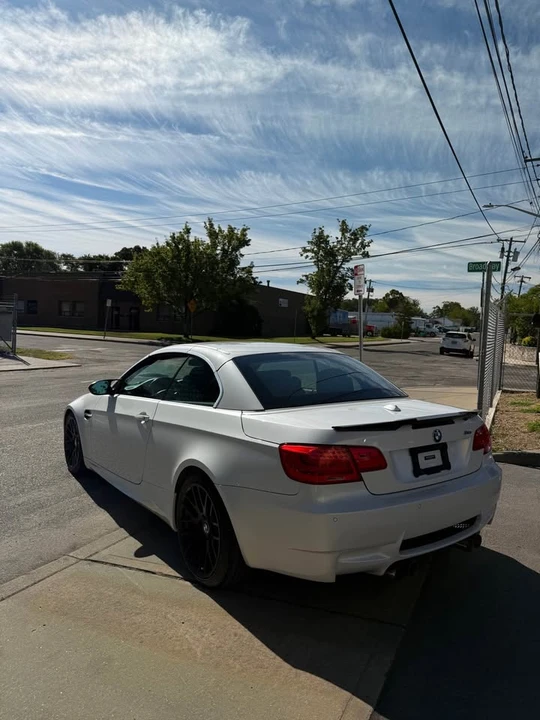 2013 BMW E93 M3 Convertible - Image 5 of 18