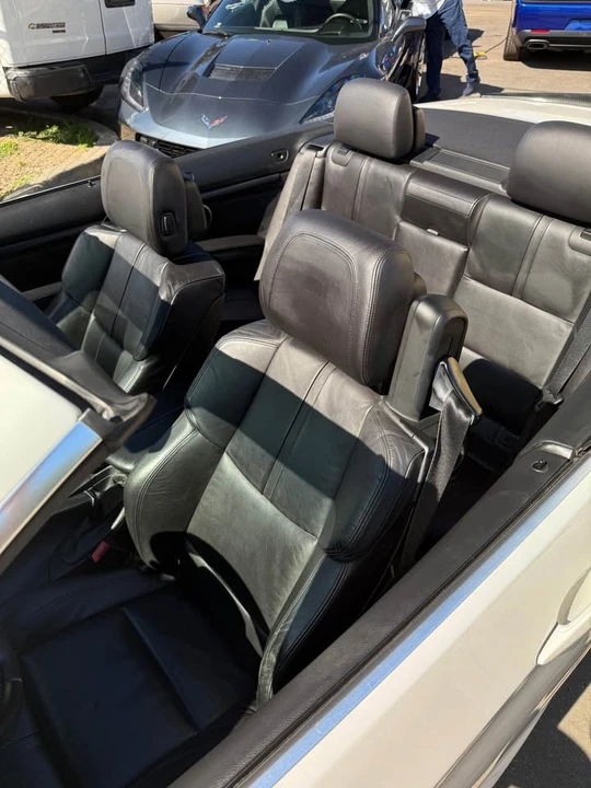 2013 BMW E93 M3 Convertible - Image 17 of 18