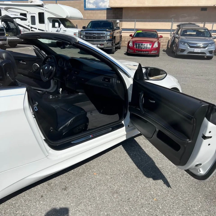 2013 BMW E93 M3 Convertible - Image 13 of 20
