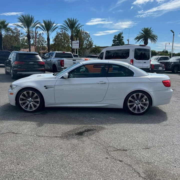 2013 BMW E93 M3 Convertible - Image 2 of 20