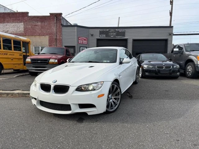 2013 BMW E93 M3 Convertible - Image 2 of 10