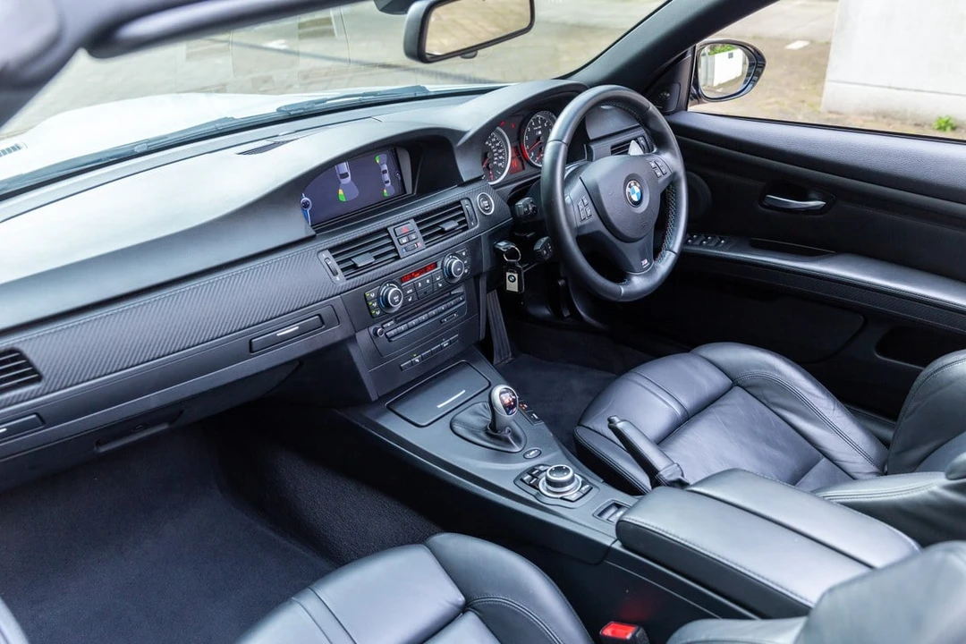 2013 BMW E93 M3 Convertible - Image 5 of 30