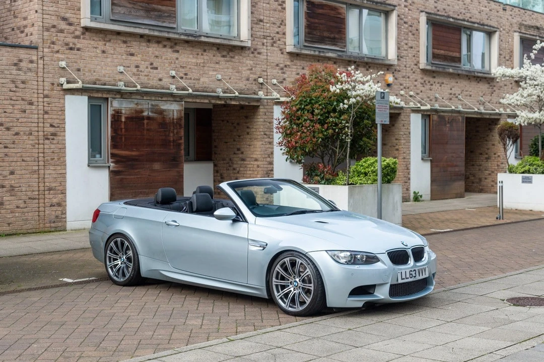 2013 BMW E93 M3 Convertible - Image 8 of 30