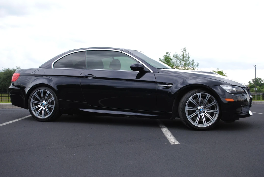 2013 BMW E93 M3 Convertible - Image 4 of 23