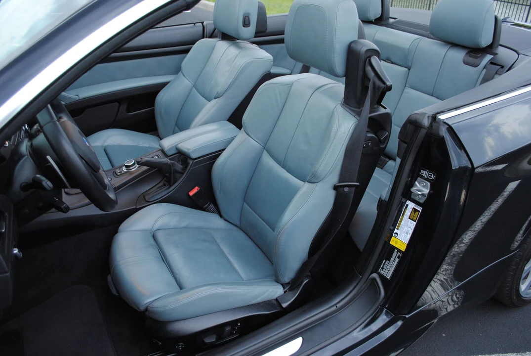 2013 BMW E93 M3 Convertible - Image 14 of 23