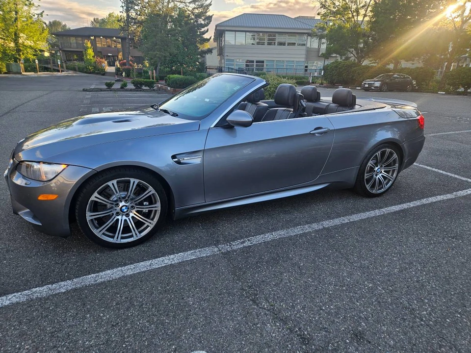 2013 BMW E93 M3 Convertible - Image 2 of 16