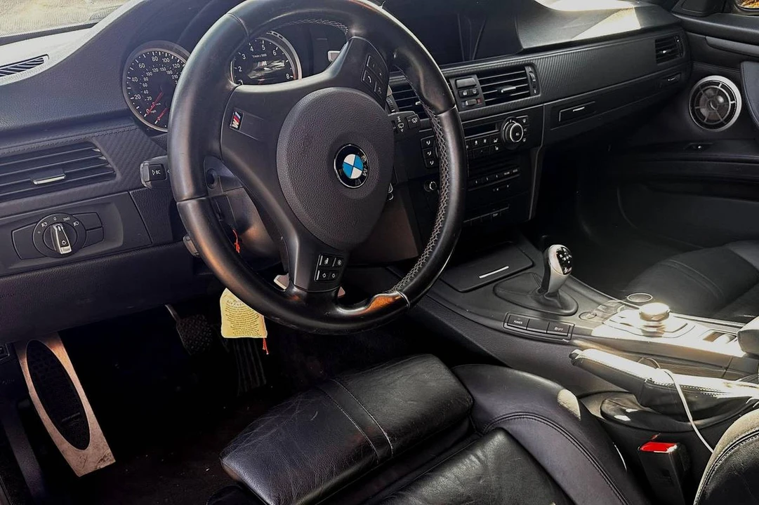 2013 BMW E93 M3 Convertible - Image 15 of 24