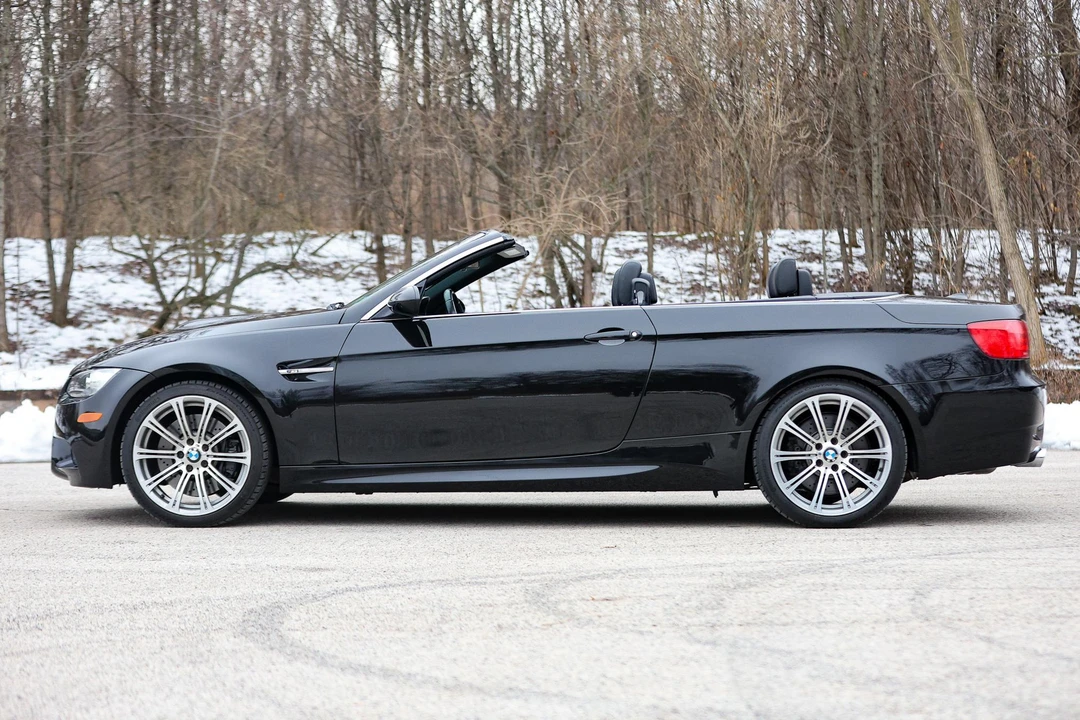 2013 BMW E93 M3 Convertible - Image 12 of 31