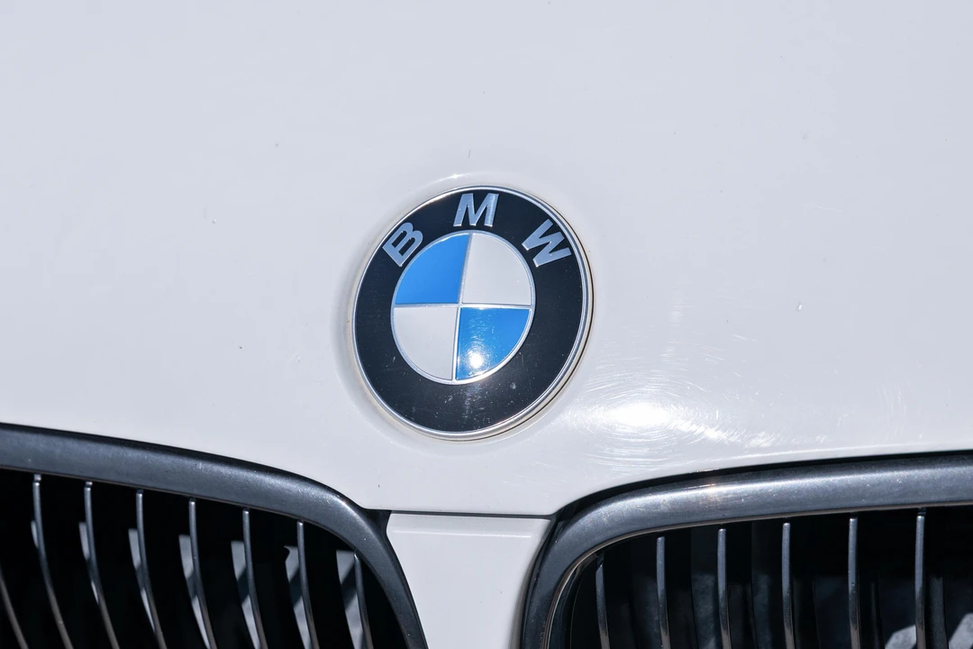 2013 BMW E93 M3 Convertible - Image 18 of 31
