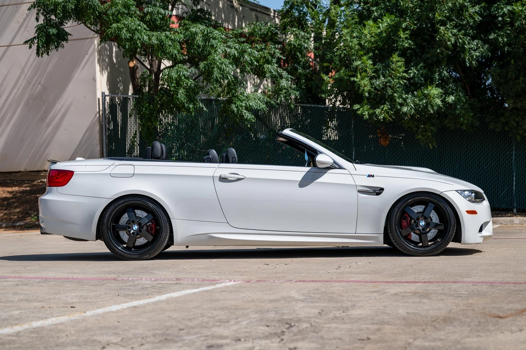 2013 BMW E93 M3 Convertible - Image 14 of 31