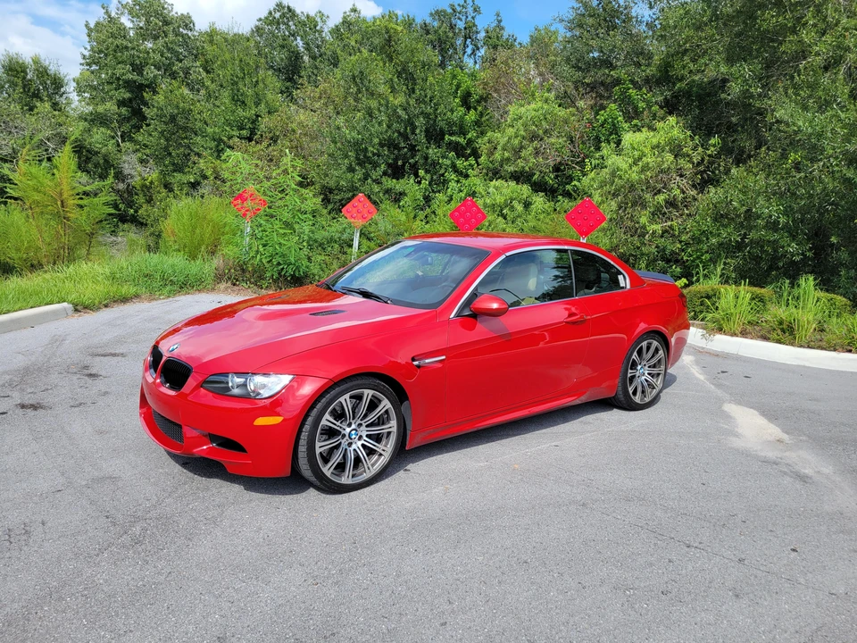 2013 BMW E93 M3 Convertible - Image 11 of 31