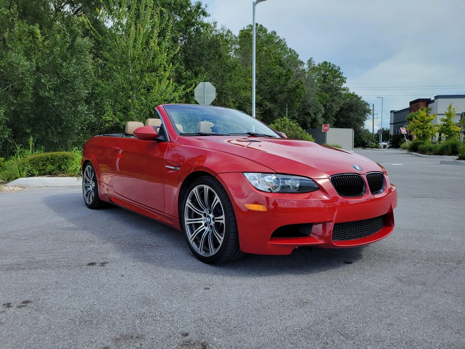 2013 BMW E93 M3 Convertible - Image 9 of 31