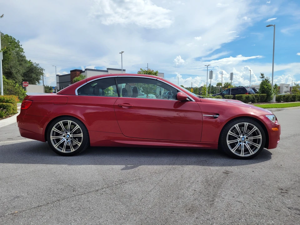 2013 BMW E93 M3 Convertible - Image 16 of 31