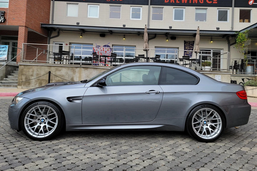 2013 BMW E92 M3 Coupe - Image 3 of 31