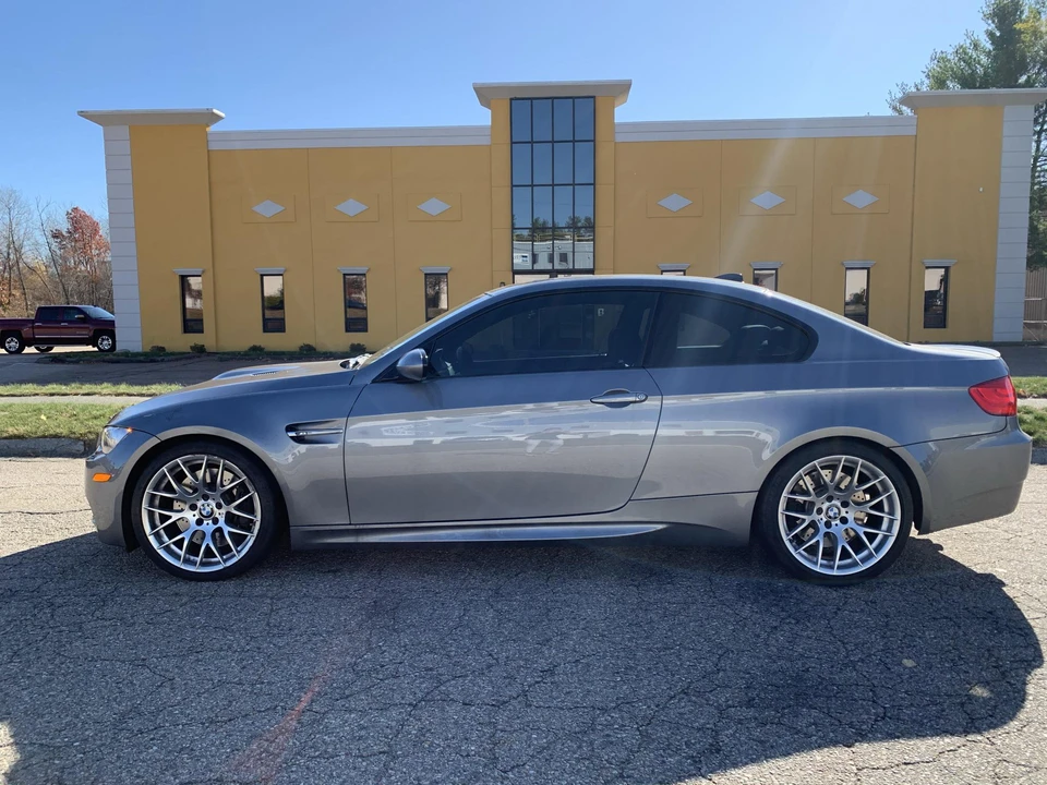 2013 BMW E92 M3 Coupe - Image 3 of 31
