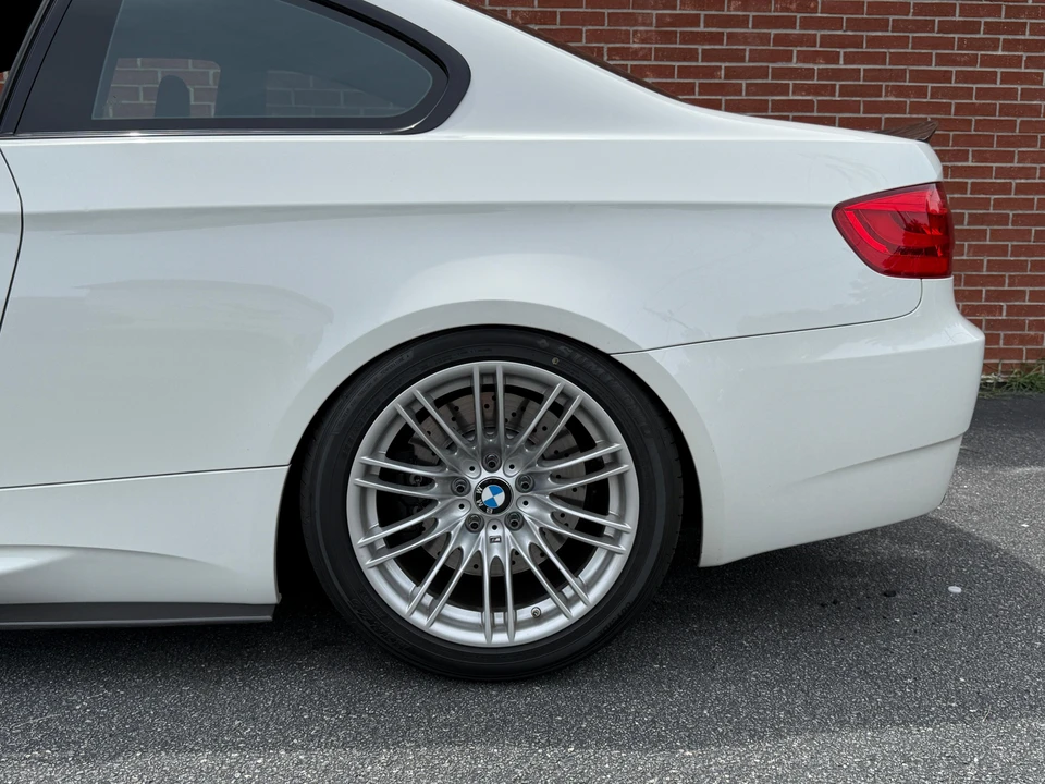 2013 BMW E92 M3 Coupe - Image 12 of 31