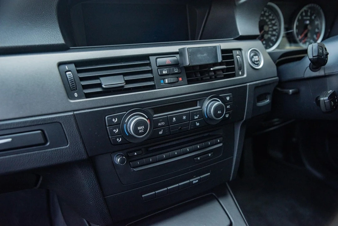 2013 BMW E92 M3 Coupe - Image 8 of 30