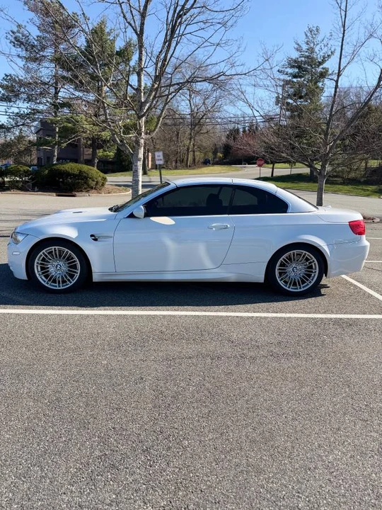 2013 BMW E93 M3 Convertible - Image 8 of 10