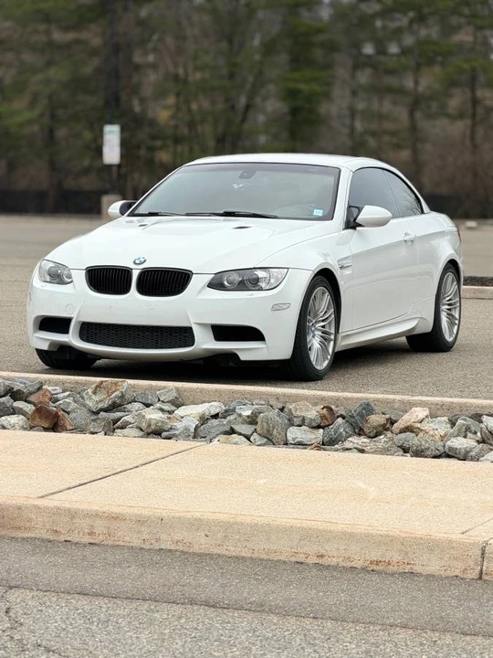 2013 BMW E93 M3 Convertible - Image 9 of 10