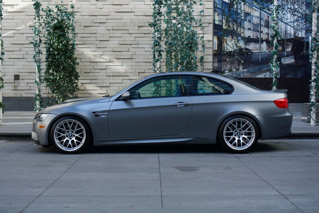 2013 BMW E92 M3 Coupe - Image 2 of 31