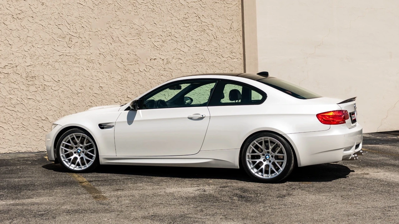 2013 BMW M3 - Image 11 of 21