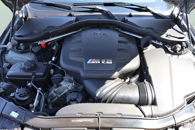 2013 BMW E92 M3 Coupe - Image 16 of 24