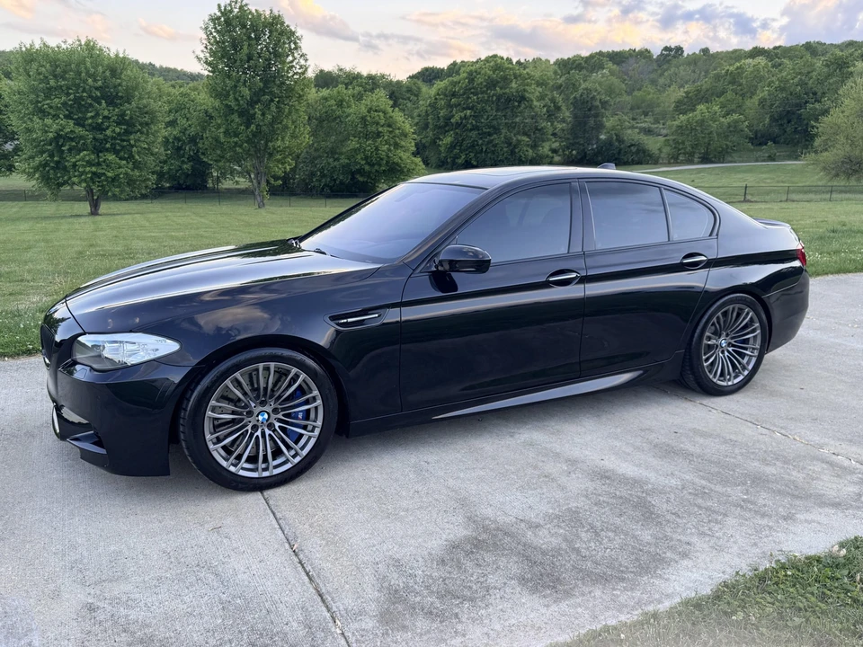 2013 BMW F10 M5 - Image 2 of 31
