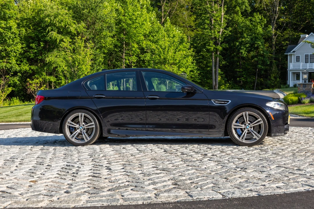 2013 BMW F10 M5 - Image 4 of 31