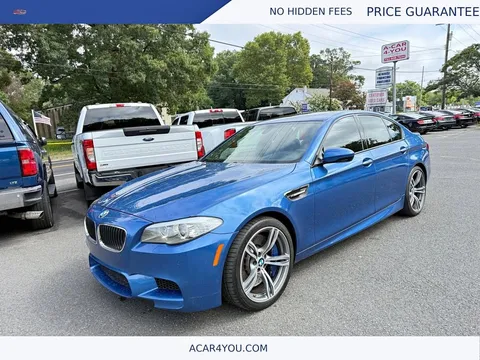 2013 BMW M5 Sedan 4D