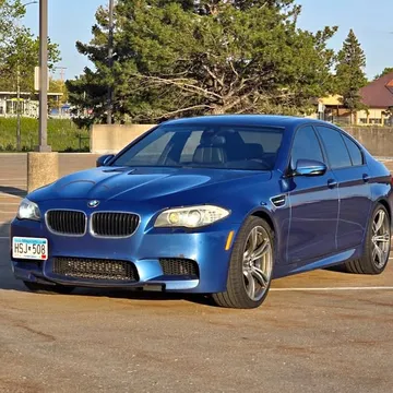 2013 BMW M5 Sedan 4D