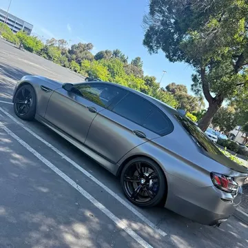 2013 BMW M5 Sedan