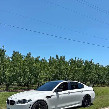 2013 BMW M5 Sedan