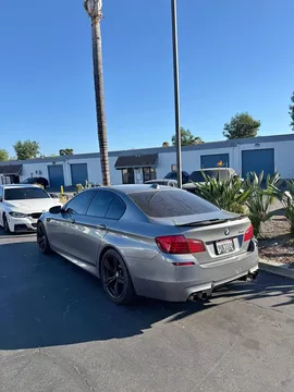 2013 BMW M5 Sedan 4D