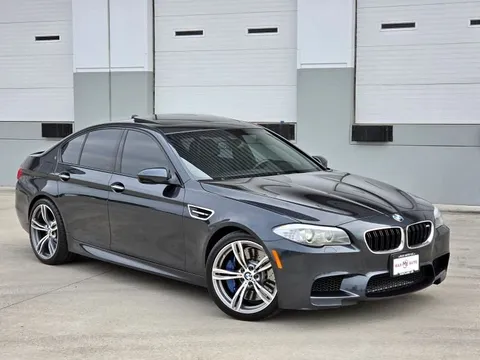 2013 BMW M5 Sedan 4D