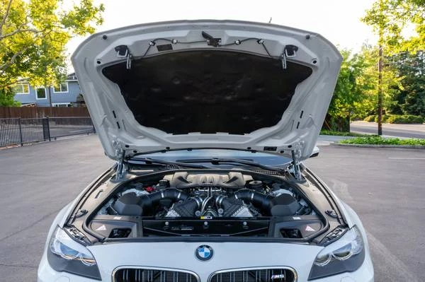 2013 BMW F10 M5 - Image 5 of 12