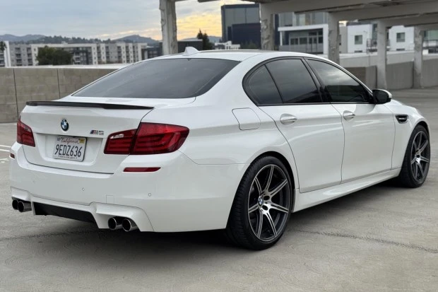 2013 BMW F10 M5 - Image 2 of 7