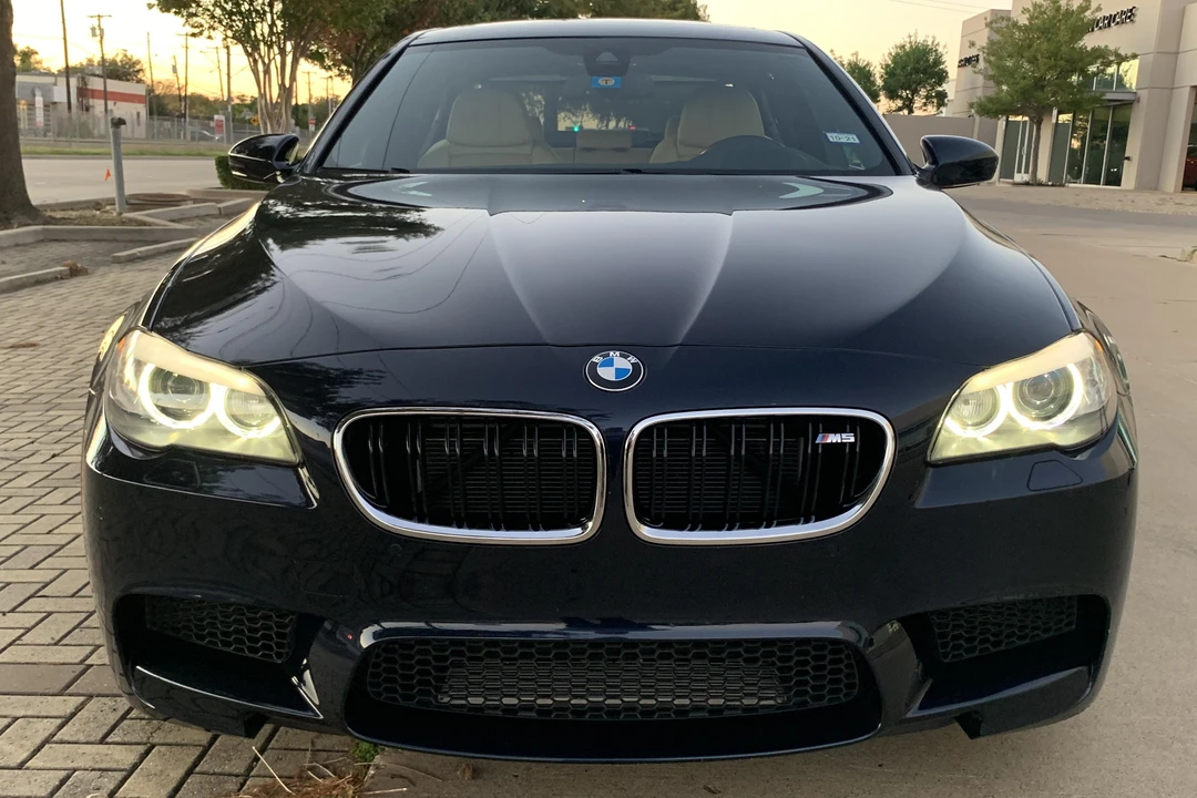2013 BMW F10 M5 - Image 2 of 31