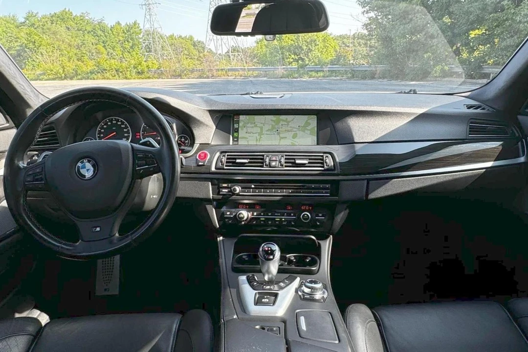 2013 BMW F10 M5 - Image 25 of 31