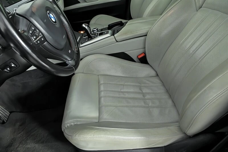 2013 BMW F10 M5 - Image 16 of 31