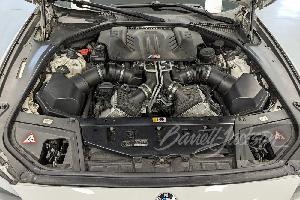 2013 BMW F10 M5 - Image 2 of 10