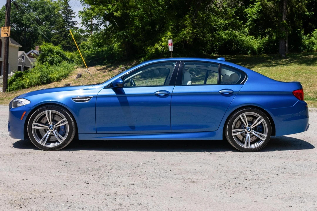 2013 BMW F10 M5 - Image 3 of 31