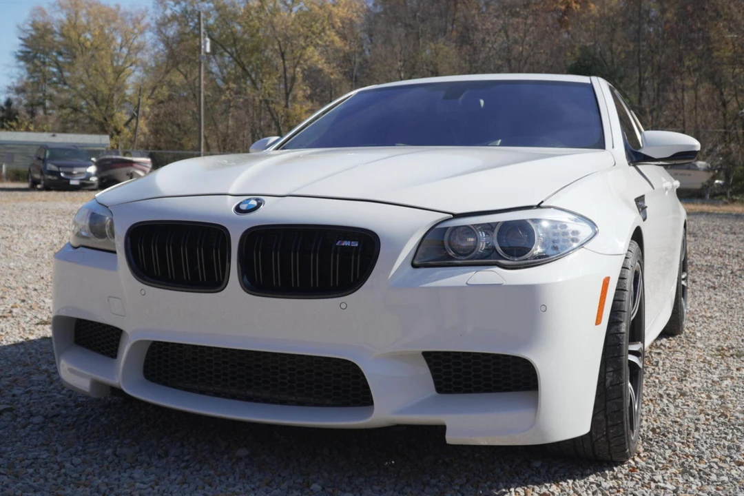 2013 BMW F10 M5 - Image 2 of 31