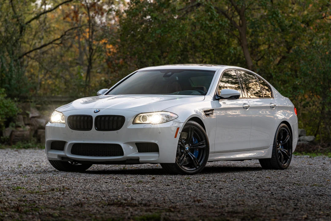 2013 BMW F10 M5 - Image 10 of 31