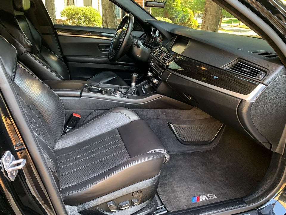2013 BMW F10 M5 - Image 11 of 12