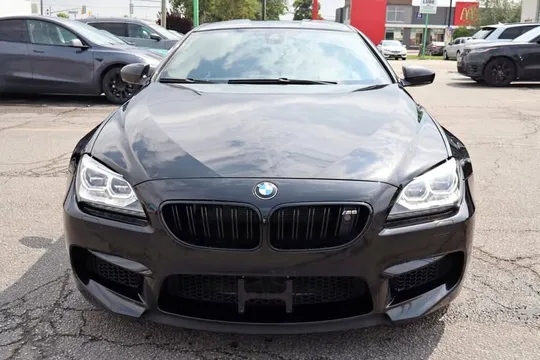 2013 BMW M6 Coupe