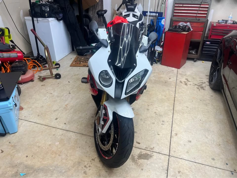 2013 BMW S1000 - Image 2 of 4